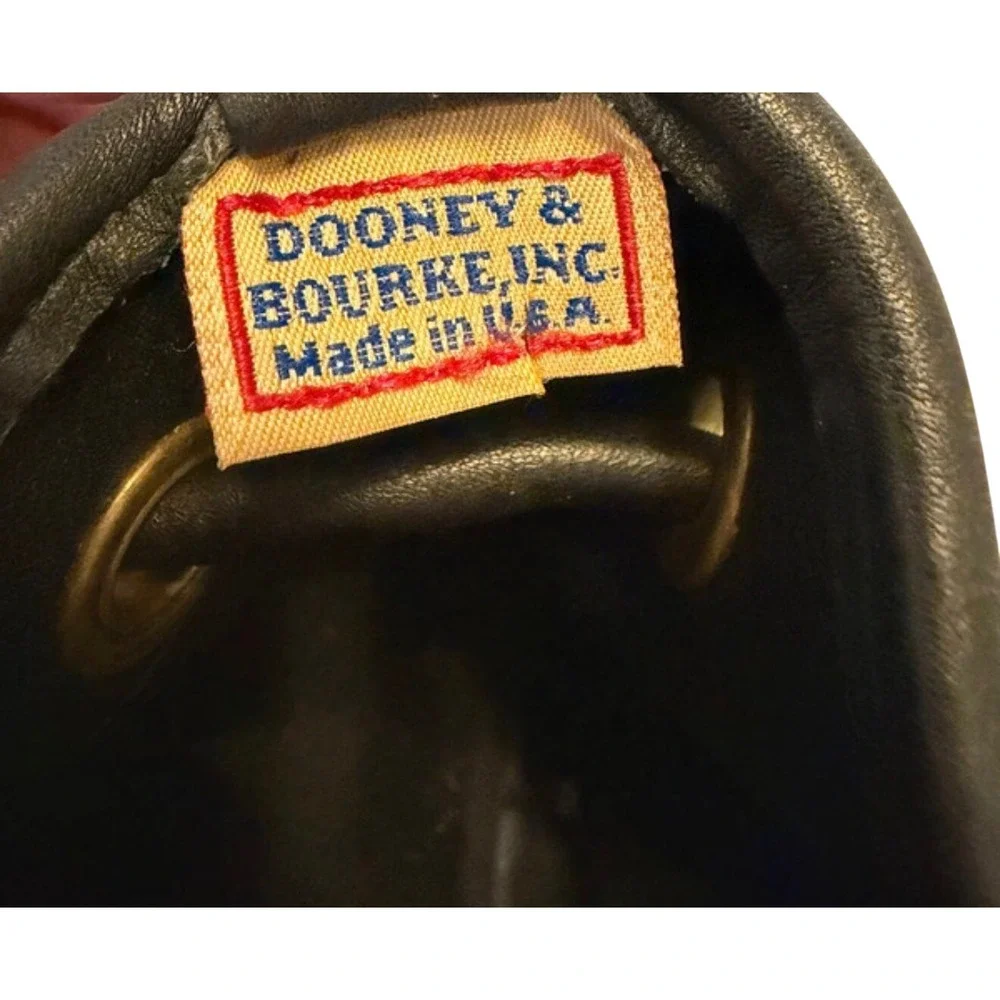 Dooney & Bourke Vtg Blk Leather Drawstring Bucket Bag Made in USA Tassel Classic